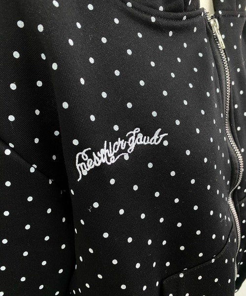 LADY LIKE(レディライク)の「ミニドット刺繍入りパーカー(パーカー・レディース・ブラック・M)」の17枚目の写真