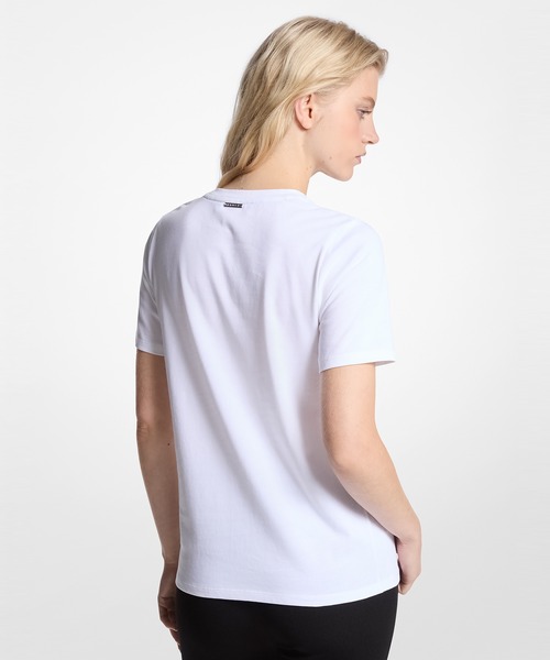 MICHAEL KORS(マイケルコース)の「ロゴチャーム コットンジャージー Tシャツ(Tシャツ/カットソー・レディース・ホワイト・XS/XXS/S)」の2枚目の写真