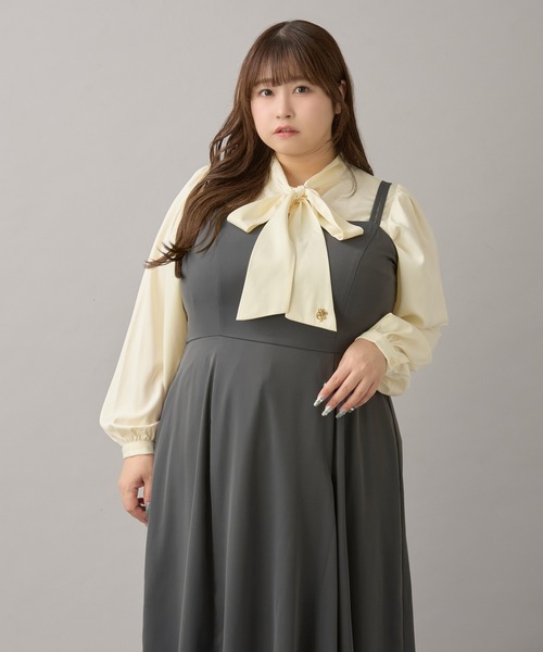 大きいサイズ】チャーム付きロングスリーブボウタイブラウス（シャツ