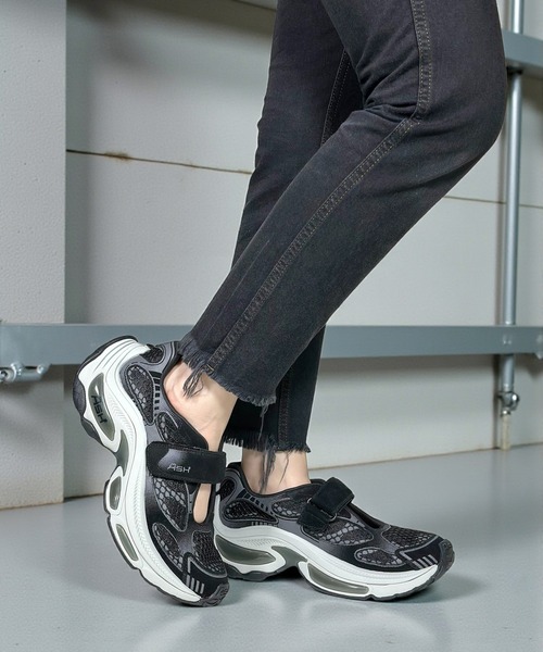 ASH（アッシュ）の「アッシュ【DRAKE】ボリュームメリージェーンスニーカー 厚底 5.5cmヒール（スニーカー・レディース・グレー/ブラウン/ブラック/ホワイト・36/37/38/39/35）」の3枚目の写真