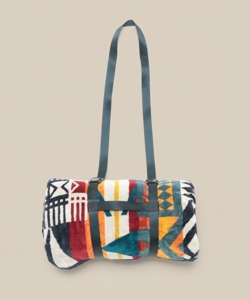 PENDLETON(ペンドルトン)の「【PENDLTON:ペンドルトン】TOWEL FOR TWO/大判バスタオル(タオル・レディース・その他/グレー系その他/ブルー系その他・FREE)」の3枚目の写真