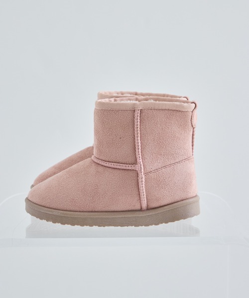 pairmanon（ペアマノン）の「【撥水】ワンポイント刺繍 フェイクムートン ブーツ（ブーツ・キッズ・ピンク/ベージュ/グレー系その他/チャコールグレー・15 /16/17/18/19/20）」の8枚目の写真