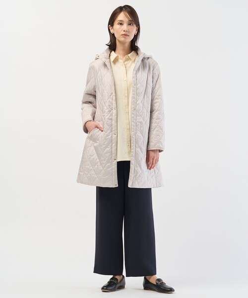 J.PRESS(ジェイプレス)の「スプリングシャツコール コーデュロイ シャツ(シャツ/ブラウス・レディース・ライトグレー系/ピンク系/アイボリー系・F)」の7枚目の写真