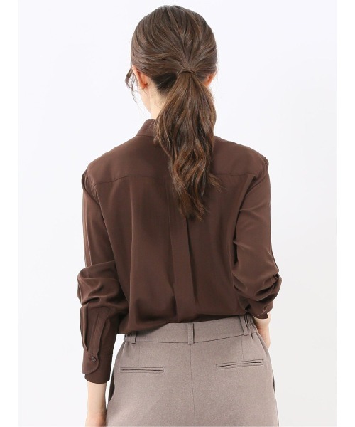 m.f.editorial（エムエフエディトリアル）の「【ウォッシャブル】レーヨン混 レギュラーカラー 比翼長袖ブラウス（シャツ/ブラウス・レディース・ダークウッド/ネイビー/ホワイト/サックスブルー・LARGE/S/X-LARGE/MEDIUM）」の7枚目の写真