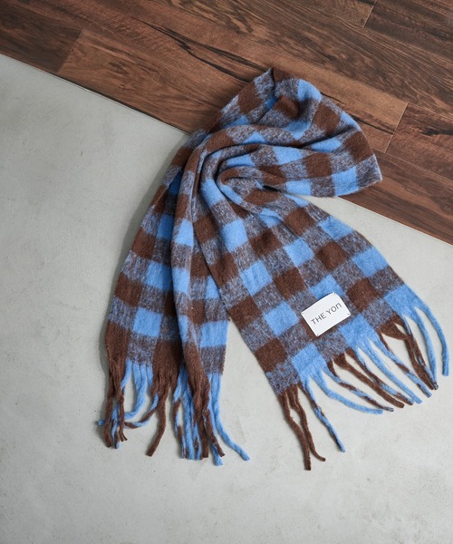 THE YOn（ザヨン）の「ギンガムチェックフリンジマフラー（マフラー・レディース・ブルー/ブラック/ピンク・FREE）」の17枚目の写真