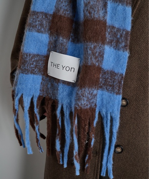 THE YOn（ザヨン）の「ギンガムチェックフリンジマフラー（マフラー・レディース・ブルー/ブラック/ピンク・FREE）」の11枚目の写真