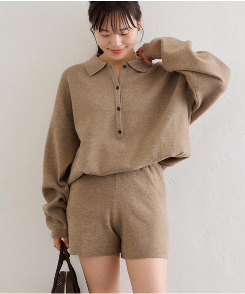 U by SPICK&SPAN（ユーバイスピックアンドスパン）の「《追加》えり付きニットロンパース（ワンピース・レディース・モカ/ライトグレー・FREE）」の2枚目の写真