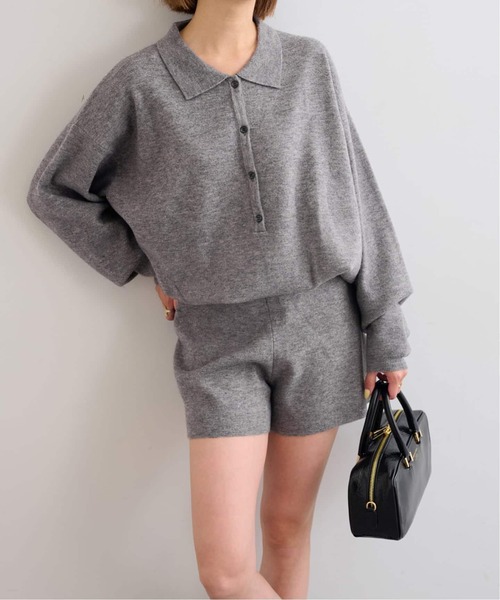 U by SPICK&SPAN（ユーバイスピックアンドスパン）の「《追加》えり付きニットロンパース（ワンピース・レディース・モカ/ライトグレー・FREE）」の3枚目の写真