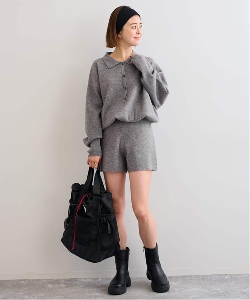 U by SPICK&SPAN（ユーバイスピックアンドスパン）の「《追加》えり付きニットロンパース（ワンピース・レディース・モカ/ライトグレー・FREE）」の7枚目の写真