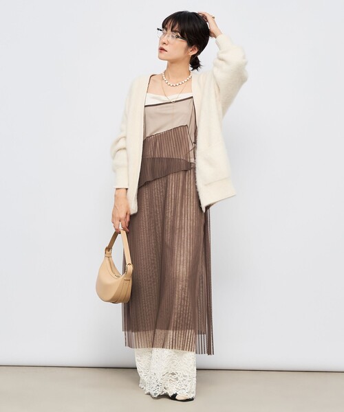 Rie Miller（リエミラー）の「ウォッシャブルチュールキャミワンピース（ワンピース・レディース・サックスブルー/ブラック/ブラウン・38）」の2枚目の写真