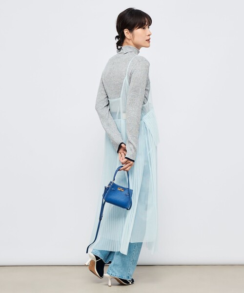 Rie Miller（リエミラー）の「ウォッシャブルチュールキャミワンピース（ワンピース・レディース・サックスブルー/ブラック/ブラウン・38）」の5枚目の写真