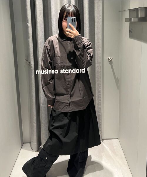MUSINSA STANDARD WOMAN（ムシンサスタンダードウーマン）の「ウィメンズセミブーツカットユーティリティカーゴパンツ[ブラック]（その他パンツ・レディース・その他・30/25/27/28/29/24/26）」の12枚目の写真