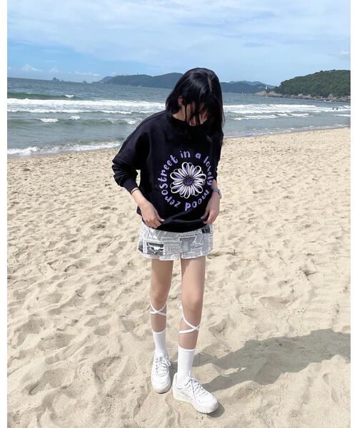 ZEROSTREET（ゼロストリート）の「[7カラー] フラワードーナツスウェット（スウェット・レディース・オートミール/ネイビー/Beige/ブラック/アイボリー/ブルー/ホワイト/ライトブルー/Cream・FREE）」の21枚目の写真