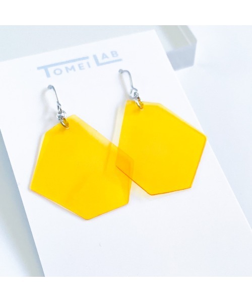 tone(トーン)の「【TOMEI LAB】ビニール 変形六角 ピアス(MA)(ピアス(両耳用)・レディース・パープル/イエロー/オレンジ/ピンク・FREE)」の3枚目の写真