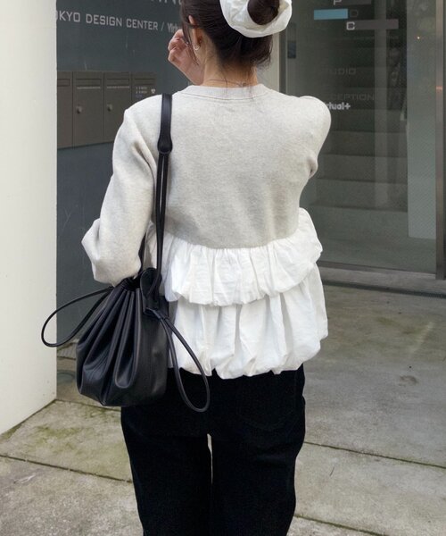 CAPRICIEUX LE'MAGE(カプリシューレマージュ)の「バルーンティアードプルオーバー(ニット/セーター・レディース・グレー/オフホワイト/ブラック・FREE)」の17枚目の写真