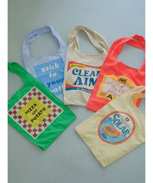 Ungrid（アングリッド）の「カラーロゴエコBAG（トートバッグ・レディース・イエロー/オレンジ/ブルー/グリーン/アイボリー・FREE）」の6枚目の写真