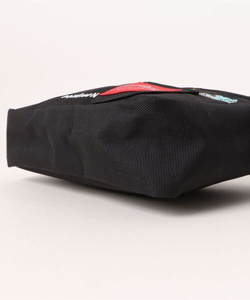 Manhattan Portage（マンハッタンポーテージ）の「JOGGER (L) JPN VER 2 Pokemon 25 ZA（ショルダーバッグ・メンズ・ブラック・X-SMALL）」の15枚目の写真