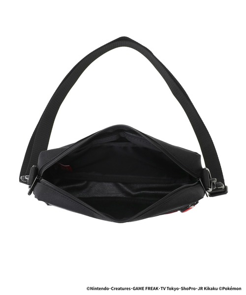 Manhattan Portage（マンハッタンポーテージ）の「JOGGER (L) JPN VER 2 Pokemon 25 ZA（ショルダーバッグ・メンズ・ブラック・X-SMALL）」の9枚目の写真