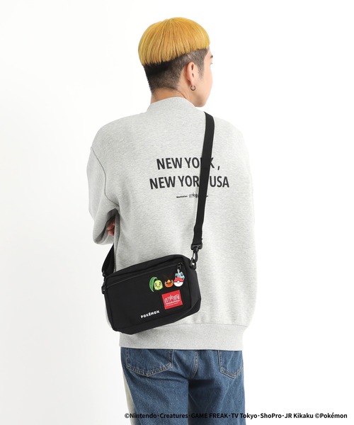 Manhattan Portage（マンハッタンポーテージ）の「JOGGER (L) JPN VER 2 Pokemon 25 ZA（ショルダーバッグ・メンズ・ブラック・X-SMALL）」の3枚目の写真