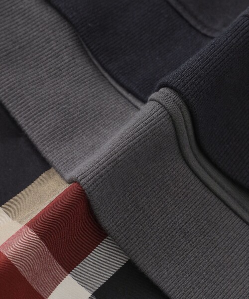 BLACK LABEL CRESTBRIDGE(ブラックレーベル・クレストブリッジ)の「【Maison MIHARA YASUHIRO】【一部店舗限定】コラボレイヤードフーディー(パーカー・メンズ・ブラック・XL/M/L)」の9枚目の写真