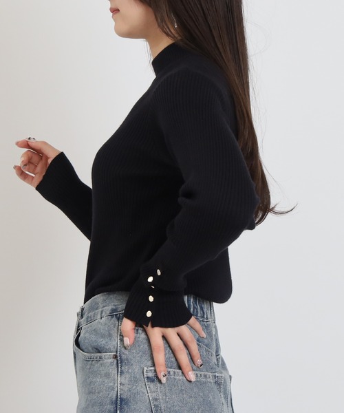 TRUDEA（トルディア）の「袖ボタンリブニット（ニット/セーター・レディース・アイボリー/ブラック/ワイン・MEDIUM）」の19枚目の写真
