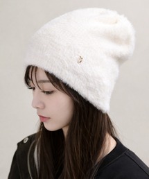 MAISON SELECT（メゾンセレクト）の「11C19 メタルロゴアクセント シャギーニット帽（ニットキャップ/ビーニー）」
