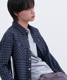 LEIRE（ルアール）の「ツーポケットギンガムチェックシャツ[ネイビー]（シャツ/ブラウス）」
