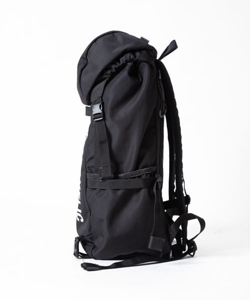 MAKAVELIC（マキャベリック）の「【MAKAVELIC】COMMAND DB DAYPACK（バックパック/リュック・メンズ・ブラック・FREE）」の2枚目の写真