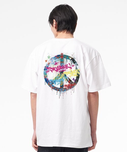 ARTISTWEAR（アーティストウェア）の「[ATW x レオダブ] ピースメーカーオーバーサイズ半袖Tシャツ_WH（Tシャツ/カットソー・レディース・その他・XX-LARGE/XXXX-LARGE/LARGE/MEDIUM/SMALL/X-LARGE）」の2枚目の写真