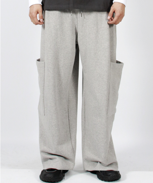 DEMARC(ドゥマーク)の「M SIDE POCKET WIDE ONE-TUCK REAL STREET SWEAT PANTS GREY(スウェットパンツ・メンズ・その他・LARGE/MEDIUM)」の6枚目の写真