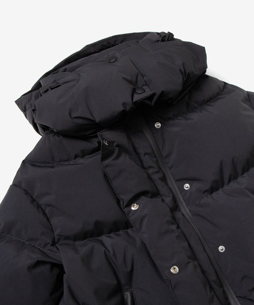 HERNO(ヘルノ)の「HERNO RELAXED 2 LAYER PRO METEO DOWN JACKET ヘルノ リラックス 2レイヤー プロメテオ ダウンジャケット(ダウンジャケット/コート・レディース・ブラック/ネイビー/ネイビー系・44/40/38)」の8枚目の写真