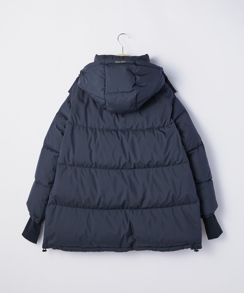 HERNO(ヘルノ)の「HERNO RELAXED 2 LAYER PRO METEO DOWN JACKET ヘルノ リラックス 2レイヤー プロメテオ ダウンジャケット(ダウンジャケット/コート・レディース・ブラック/ネイビー/ネイビー系・44/40/38)」の21枚目の写真