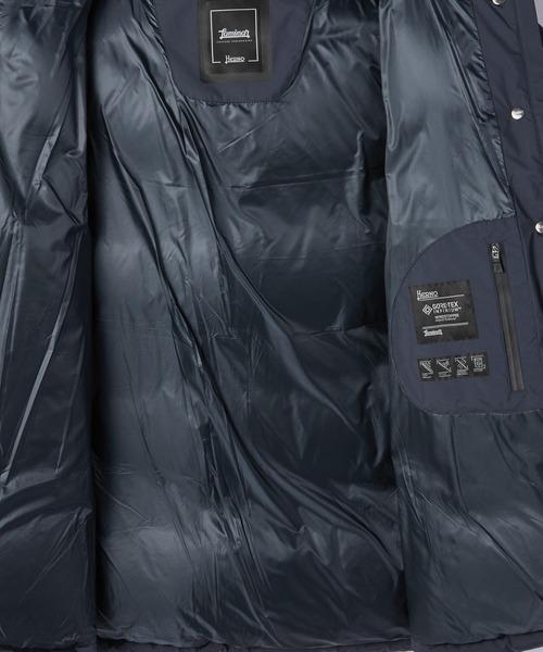 HERNO(ヘルノ)の「HERNO RELAXED 2 LAYER PRO METEO DOWN JACKET ヘルノ リラックス 2レイヤー プロメテオ ダウンジャケット(ダウンジャケット/コート・レディース・ブラック/ネイビー/ネイビー系・44/40/38)」の20枚目の写真