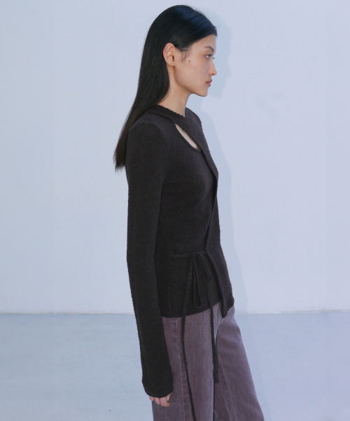 EN OR(エンオール)の「SIDE STRING SOFT KNIT - BROWN(ニット/セーター・レディース・その他・FREE)」の3枚目の写真