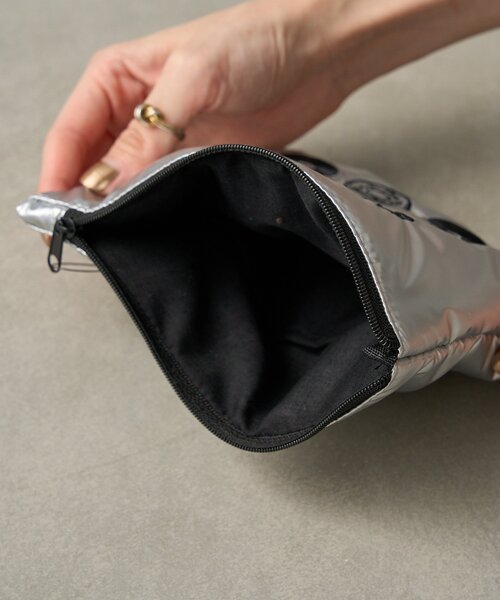 BIRTHDAY BAR（バースデイバー）の「≪BIRTHDAY BARオリジナル≫【B-DAY DONUTS】ドーナッツ刺繍ポーチ（ポーチ・レディース・ホワイト/シルバー・0）」の21枚目の写真