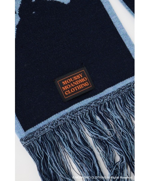 MOUSSY（マウジー）の「MOANDMO JACQUARD マフラー（ストール/ショール・レディース・マジェンタ/ネイビー・FREE）」の11枚目の写真