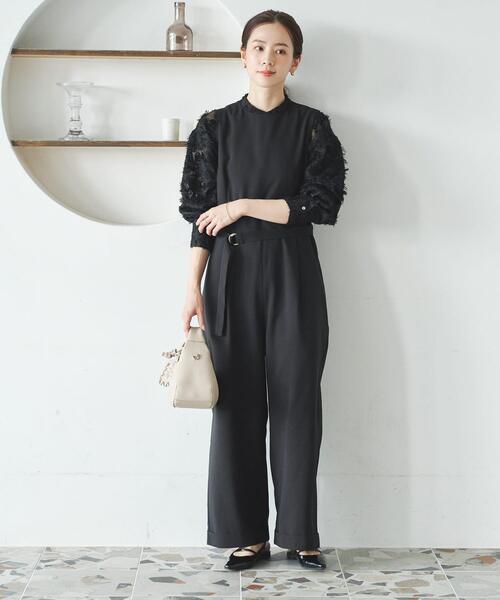 URBAN RESEARCH(アーバンリサーチ)の「『2サイズ展開』ベルト付きオールインワン(その他パンツ・レディース・ブラック/ネイビー・38/36)」の4枚目の写真