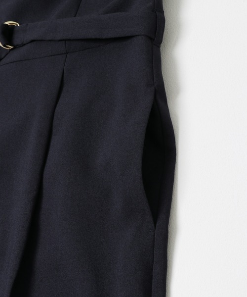 URBAN RESEARCH（アーバンリサーチ）の「ベルト付きオールインワン（その他パンツ・レディース・ブラック/ネイビー・38/36）」の20枚目の写真