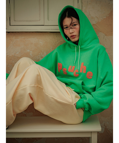 PSUCHE(プシュケ)の「LOGO OVERFIT HODDIE_PEA GREEN(パーカー・レディース・その他・MEDIUM/LARGE)」の1枚目の写真