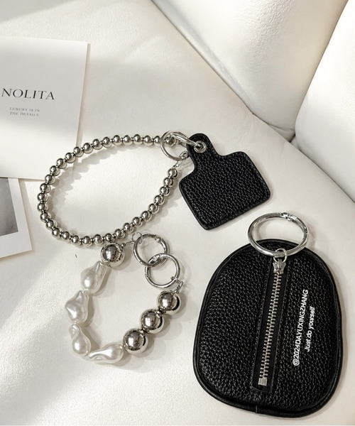 NOLITA LABORATORY（ノリータラボラトリー）の「【 NOLITA / ノリータ 】パールビーズ バッグチャーム 4点セット 小物入れ・タグチャーム・ビーズループ付き キーリング（チャーム・レディース・ブラック・FREE）」の13枚目の写真