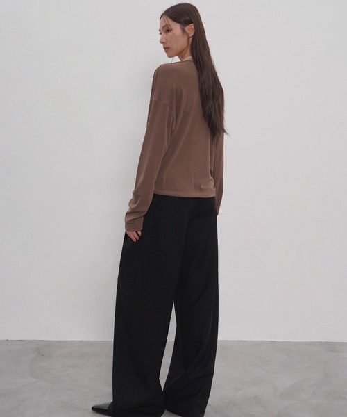 EIGHTHMONTH(エイスマンス)の「クロスドレープレイヤードトップス EM25a150【EIGHTHMONTH】(Tシャツ/カットソー・レディース・ブラウン/グレー・M/S)」の9枚目の写真