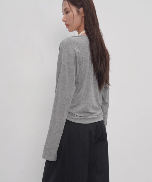 EIGHTHMONTH(エイスマンス)の「クロスドレープレイヤードトップス EM25a150【EIGHTHMONTH】(Tシャツ/カットソー・レディース・ブラウン/グレー・M/S)」の13枚目の写真