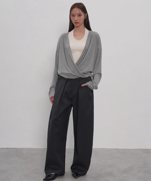 EIGHTHMONTH(エイスマンス)の「クロスドレープレイヤードトップス EM25a150【EIGHTHMONTH】(Tシャツ/カットソー・レディース・ブラウン/グレー・M/S)」の16枚目の写真