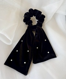 Garland of Dew（ガーランドオブデュウ）の「ベロアリボンパールシュシュ（シュシュ）」