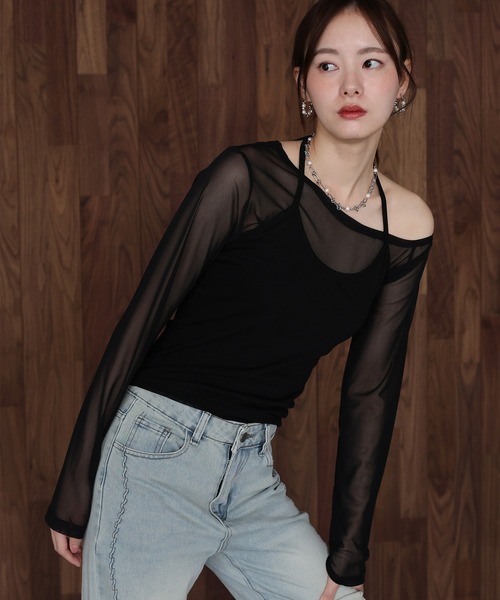 J by blue（ジェイバイブルー）の「ホルターネックレイヤードシアートップス（Tシャツ/カットソー・レディース・チャコールグレー/ブラック・MEDIUM）」の2枚目の写真