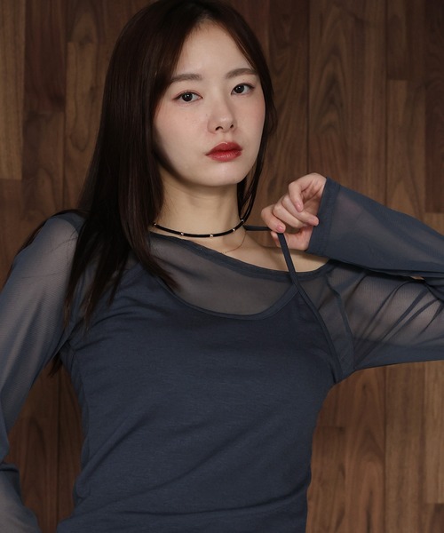J by blue（ジェイバイブルー）の「ホルターネックレイヤードシアートップス（Tシャツ/カットソー・レディース・チャコールグレー/ブラック・MEDIUM）」の7枚目の写真