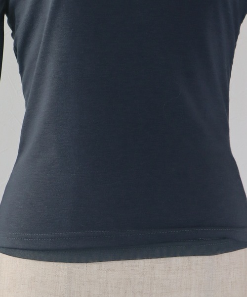J by blue（ジェイバイブルー）の「ホルターネックレイヤードシアートップス（Tシャツ/カットソー・レディース・チャコールグレー/ブラック・MEDIUM）」の20枚目の写真