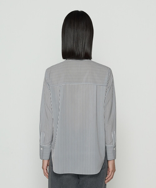COMME CA（コムサ）の「〔 TALLサイズ 〕 デシンストライププリント ボウタイシャツ（シャツ/ブラウス・レディース・グレー・15号）」の10枚目の写真