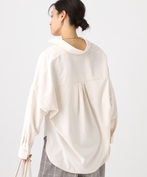 Elura(エルーラ)の「アイロンいらずスキッパーシャツ/634736(シャツ/ブラウス・レディース・キャメル/ダークブラウン/ブラウン/ライトピンク/ライトブルー/オフホワイト・FREE)」の17枚目の写真