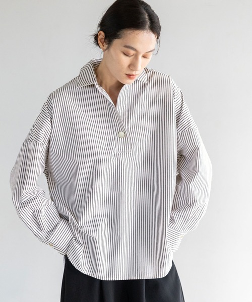 Elura(エルーラ)の「アイロンいらずスキッパーシャツ/634736(シャツ/ブラウス・レディース・キャメル/ダークブラウン/ブラウン/ライトピンク/ライトブルー/オフホワイト・FREE)」の13枚目の写真